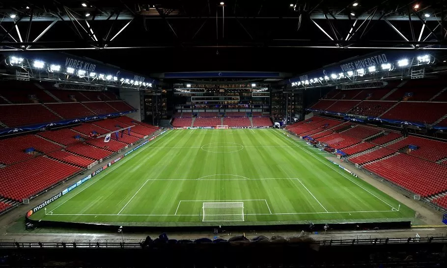 danmarks nationalstadion i parken