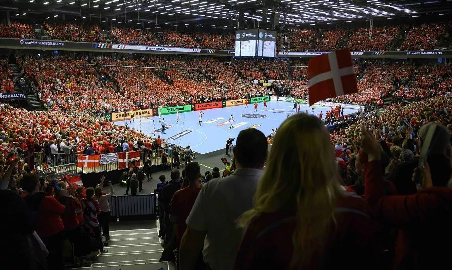 håndboldlandskamp jyske bank boxen i herning