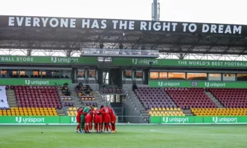 right to dream park fc nordsjællands stadion